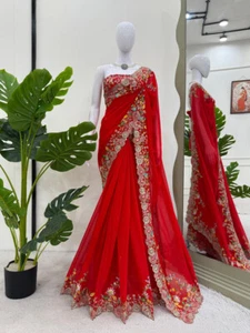 Splendido look sari in georgette rossa con camicetta di design per matrimonio indiano - Foto 1 di 12