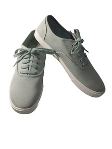 Time and Tru Women's Casual Lace Up Sneakers Shoes Various Sizes New Mint - Picture 1 of 10