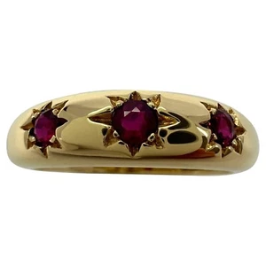Rare Vintage Van Cleef & Arpels Star Set Ruby 18k Yellow Gold Three Stone Ring - Picture 1 of 12
