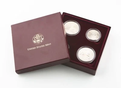 1996 US Mint 4 Coin UNC Set Atlanta Olympic Games Gold & Silver w/ Cauldron - Image 1 of 4