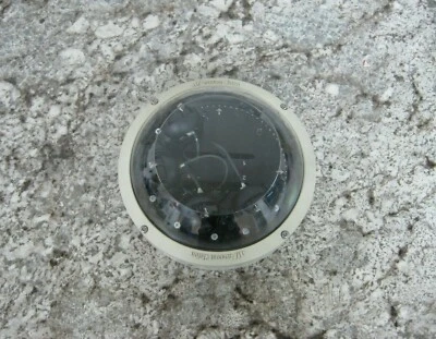 Cámara de video envolvente Omni G2 Arecont Vision AV20275DN-28 20 MP 4 x 2560x1920 usada Foto 1 de 4