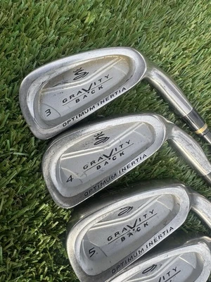 Cobra Gravity Back Iron Set (PW-3) stiff- Graphite - Right Handed - Image 1 of 4