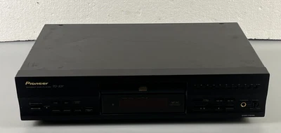 Pioneer  PD-207 Compact Disc Player Digital Audio Player   #ST1053 - Bild 1 von 4