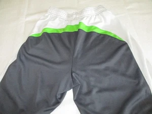Reebok Boys Gray & Lime Green Athletic Basketball Shorts Sz 8 Fun Outdoors Med - Picture 1 of 6