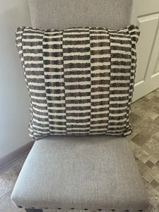 19X20 Fall Brown Tan Green Throw Pillow Zipper Closure Poly Filled  Heavy Tweed - Picture 1 of 11