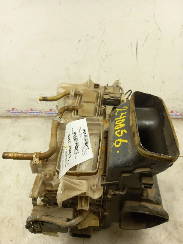 91-96 TOYOTA LAND CRUISER HEATER CORE BOX ASSEMBLY - Изображение 1 из 4