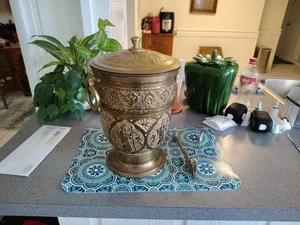 Vintage 1950’s NADER Teheran Iran BRASS Ice Bucket Hand Hammered With Lid/TONGS - Bild 1 von 8