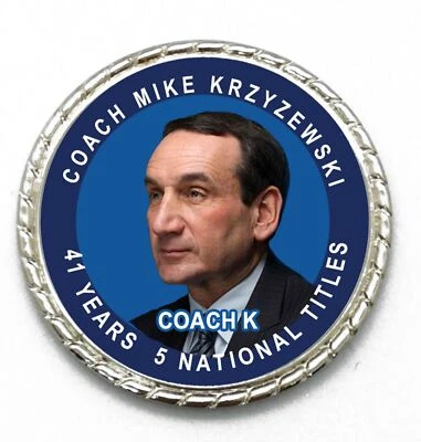 Moneda Homenaje Coach K Mike Krzyzewski Duque Diablos Azules Tono Oro o Plata Foto 1 de 4