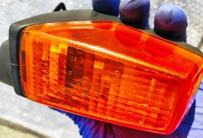 1995 BMW K1100 RS OEM Right Rear Turn Signal + Bulb Amber - Image 1 of 3