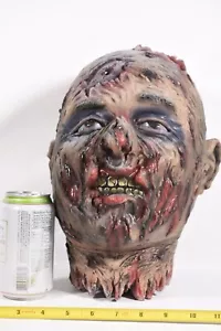De Colección Temporadas Halloween Tamaño Natural Sangriento Cabeza de Zombi Cortada Espuma Prop Casa Embrujada - Imagen 1 de 10