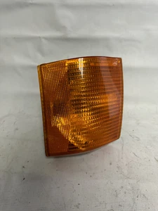 95-99 ORIGINAL RANGE ROVER P38 CORNER LIGHT DRIVER SIDE # AMR 2485 - Picture 1 of 8