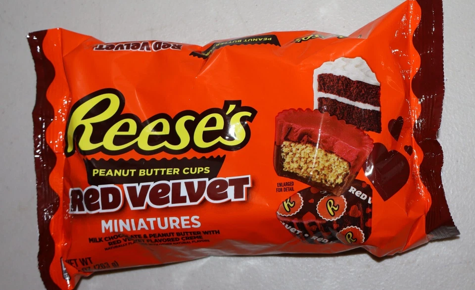 1 Limited Edition Reese's Red Velvet Mini Cups Bag 9.3oz