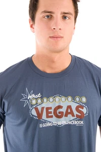 Be As You Are What Happens In Las Vegas Facebook Blue Men's Tee T-Shirt Top NEW - Bild 1 von 3