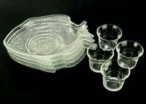Set of 4 Fish Shaped Clear Glass Sushi Shrimp Appetizer Plates & Sauce Cups - Picture 1 of 8