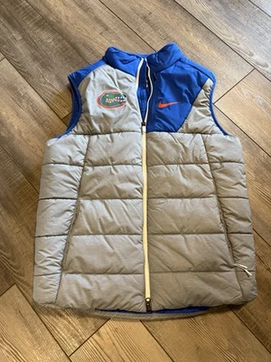 Colete acolchoado Nike Florida Gators lateral hiperquente masculino tamanho médio - Imagem 1 de 4