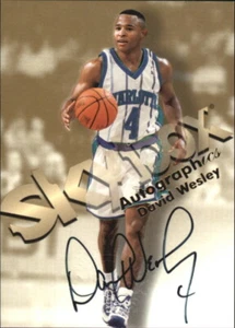 1998-99 SkyBox Premium Autographics #133 David Wesley Certified Autograph - Picture 1 of 2