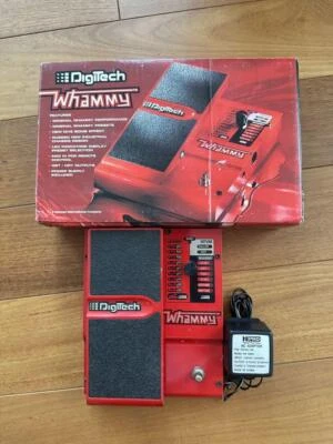 DigiTech Whammy4 IV Pitch shifter guitare basse guitare électrique rouge musi... - Photo 1/3