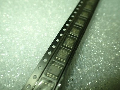 24LC02BT-I/SN (x10 CHIPS) MICROCHIP 256 X 8 I2C/2-WIRE SERIAL EEPROM 8PIN SMD - Image 1 of 2