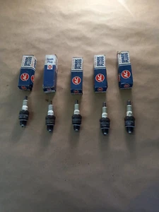Vintage NOS OEM R45LS AC Automotive Spark Plugs Quantity Of 5 Spark Plugs R45LS - Picture 1 of 8