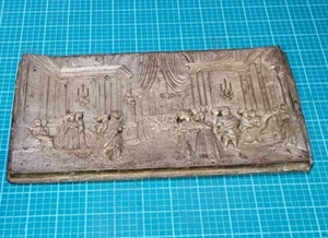 Antigua placa de plata victoriana del siglo XIX reposada sobre placa de cobre - Imagen 1 de 12