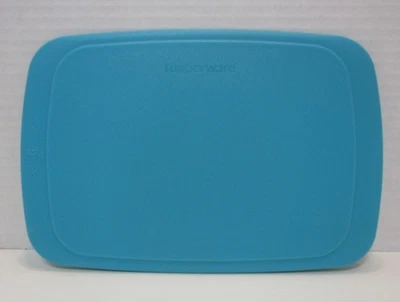 New *Tupperware* Small Blue/Green Cutting Board 6528A-3 - Image 1 of 4