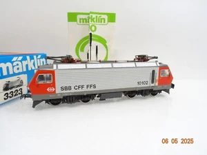 Märklin H0 3323 Schweiz E-Lok Re 4/4 10102 der SBB in OVP LJL447 - Bild 1 von 3