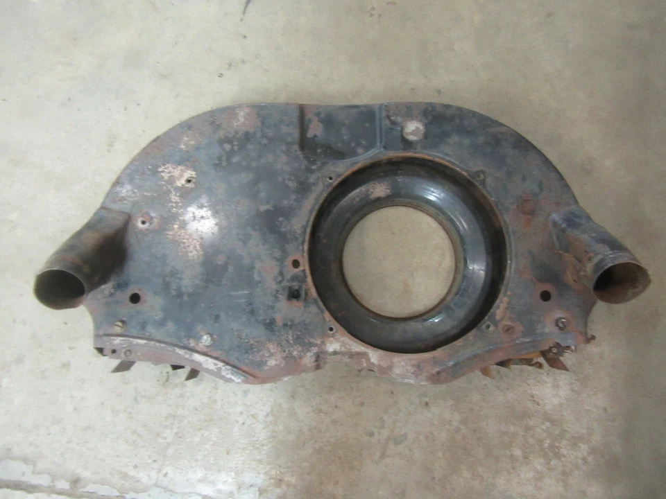 1967 Volkswagen Karmann Ghia motor motor ventilação ar carcaça duto peças  - Imagem 1 de 3