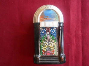 AVON JUKE BOX WILD COUNTRY AFTER SHAVE 4.5oz FULL DECANTER BOTTLE - Picture 1 of 2