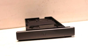 SUBARU IMPREZA 2002-04 TABLERO DELANTERO CONSOLA PORTAVASOS OEM P/N 66150FE030 - Imagen 1 de 9