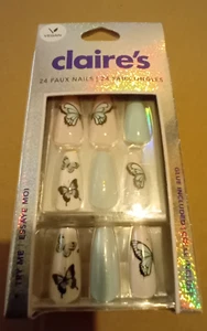 Claire's, 24 Faux Nails With Glue Included, BNWT - Picture 1 of 2
