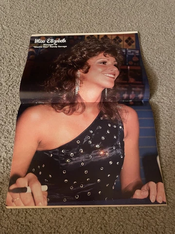 VICTORY SPORTS WRESTLING MAGAZINE 1988 ROAD WARRIORS & MISS ELIZABETH POSTER Cover