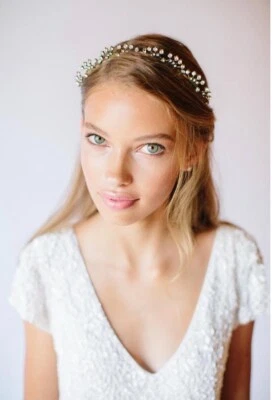 untamed petals desert head piece in antique gold / brand new, never worn - Image 1 of 4