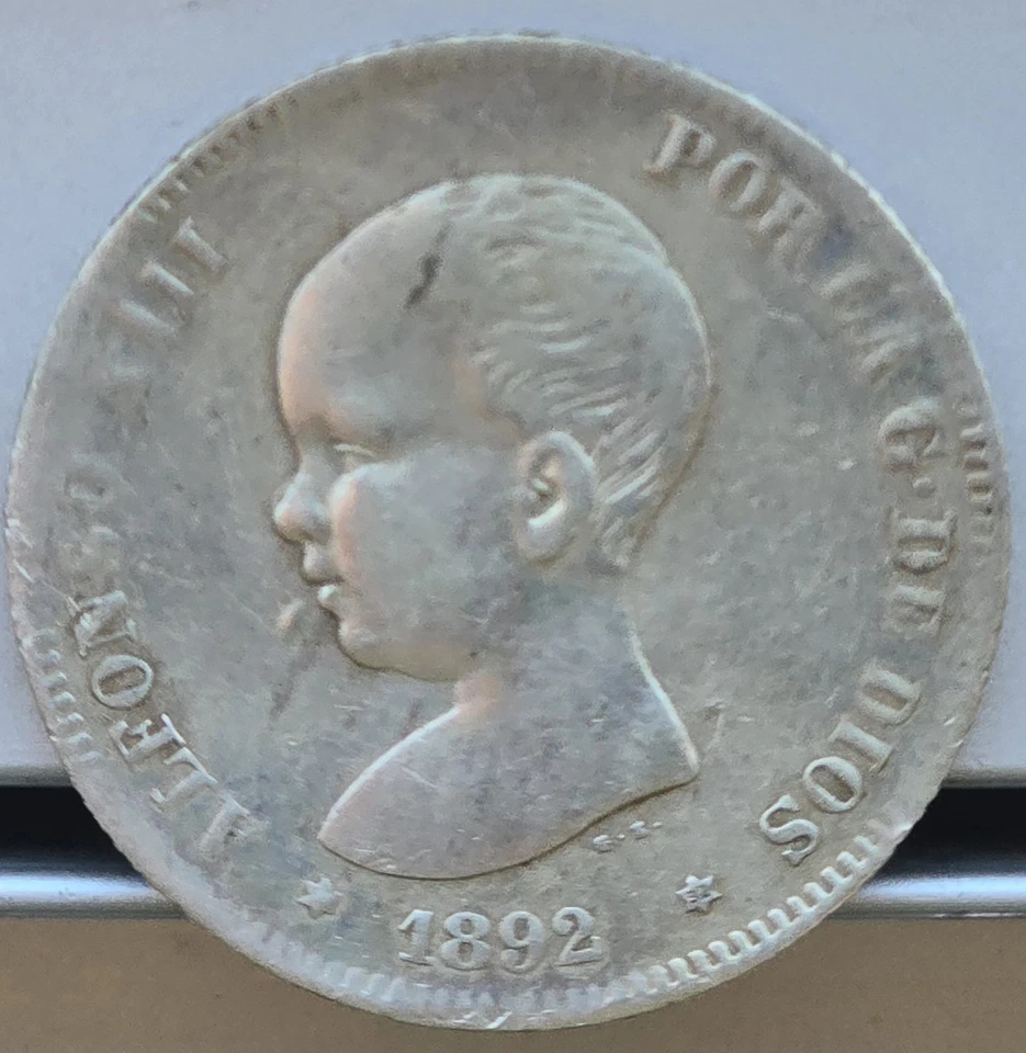 Spain 1892 (92) PG-M 2 Pesetas Silver Coin - Image 1 of 2