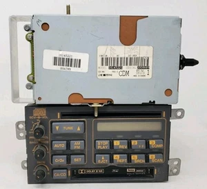 1991 Corvette Delco 16144151 Bose AM/FM CD Cassette Radio & CDM Module 16145221 - Foto 1 di 23