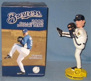 2009 Trevor Hoffman Bobblehead- Milwaukee Brewers- With Box - Picture 1 of 4