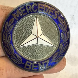 Distintivo griglia radiatore Mercedes Benz vintage - tondo 2,25 pollici - marcato 108 (10011 - Foto 1 di 6