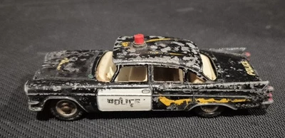 Coche de policía Dodge Royal Sedán Dinky Toys de colección hecho en Inglaterra Foto 1 de 4