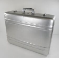 VTG Halliburton Aircraft Aluminum Large Travel Case Suitcase 24 x 18 x 8.5