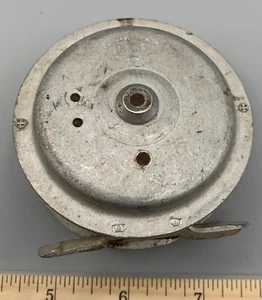Edwards Mfg. Carrete de mosca vintage Co. No 30 - Imagen 1 de 4