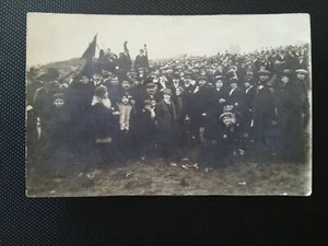 CPA 38 VOIRON - Photo-Carte - Communauté de Personne - Imagen 1 de 2