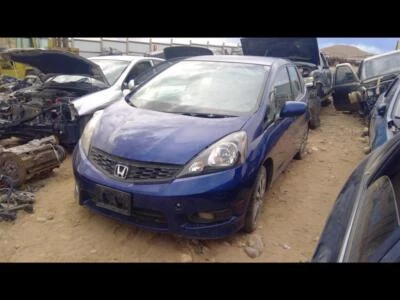 Used Left Headlight Assembly fits: 2013 Honda Fit Base L. Left Grade A - Image 1 of 4