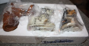 Home Interiors 3 Dog Figurines Best Friends #11165 - Picture 1 of 8