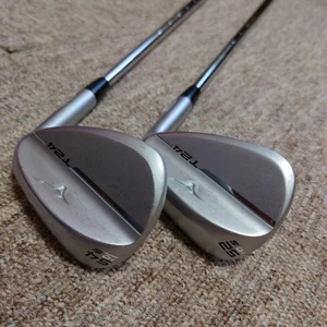 Cuñas Mizuno T24 52° 54° de 2 ejes MODUS3 TOUR115 X - Imagen 1 de 12