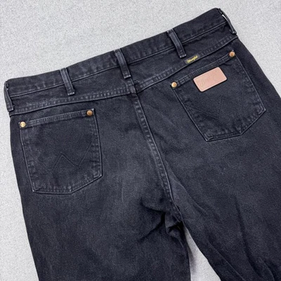 Jeans masculino vintage anos 90 corte caubói Wrangler 36x30 preto desbotado jeans 936WBK - Imagem 1 de 4