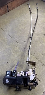 05 Conjunto de pestillo de puerta trasero izquierdo Chrysler Pacifica conductor Foto 1 de 4