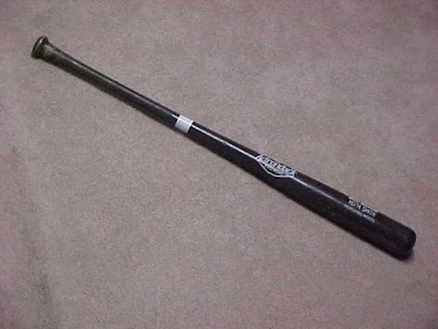 Bate "Adirondack" 1980 Keith Smith emitido por el juego - Cardenales de San Luis Foto 1 de 4