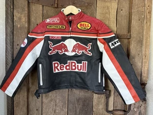 Vintage USA Red Bull Leather Racing Jacket Alpinestars Patches Youth Size XXL - Foto 1 di 17