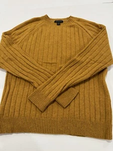 Banana Republic woman’s Sweater Italian Yarn Wool Blend Crewneck Mustard Size L - Picture 1 of 9