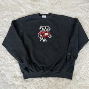 Wisconsin Badgers Champion Crewneck Sweatshirt Size XL Gray Madison Bucky - Picture 1 of 7