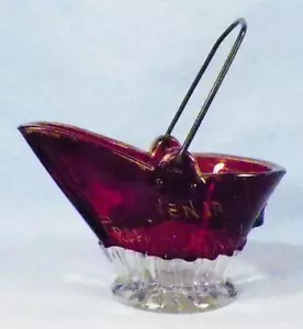 Ruby Stain Coal Scuttle Souvenir Prophetstown IL EAPG Glass Antique - Picture 1 of 6